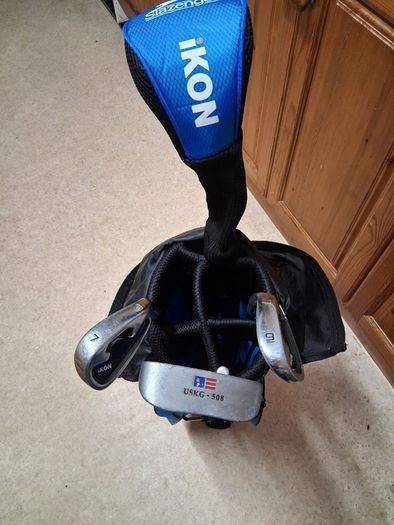 Golf Clubs Golf Set For 9 To 11 Year Old.