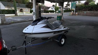 Yamaha GP1200R
