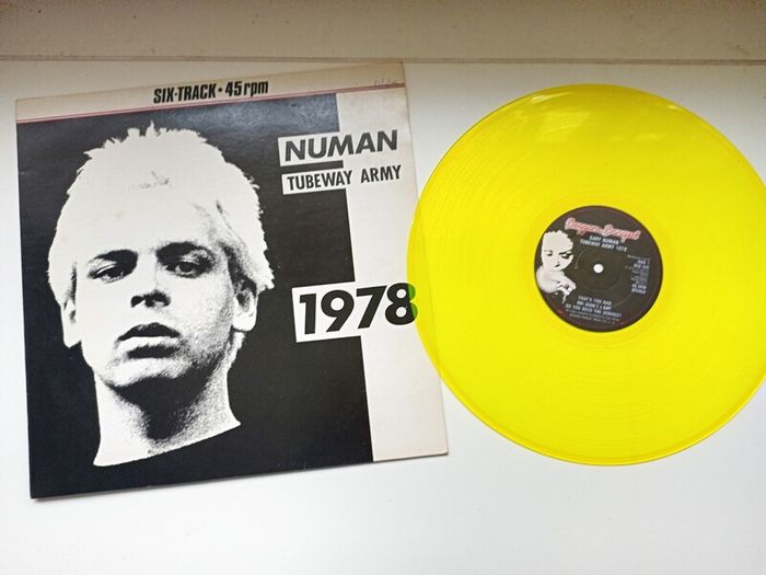 Tubeway Army Color Vinyl 12 inc Ep 1983