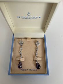 Newbridge Pendant & Earrings