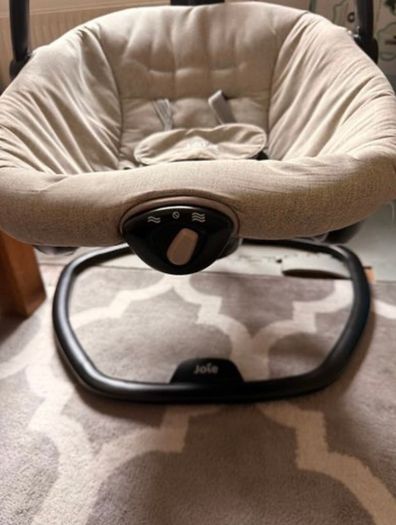 Baby swing