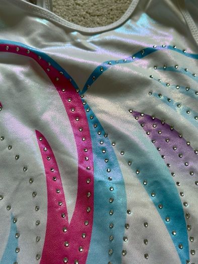 Like new gymnastics leotard & shorts size 7-8