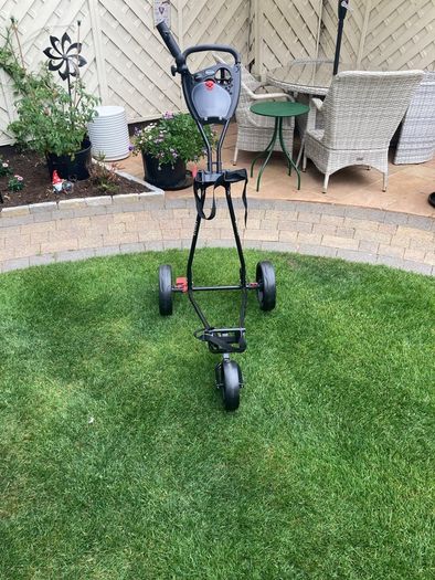 Brand new CRUISER golf buggy with umbrella attachment