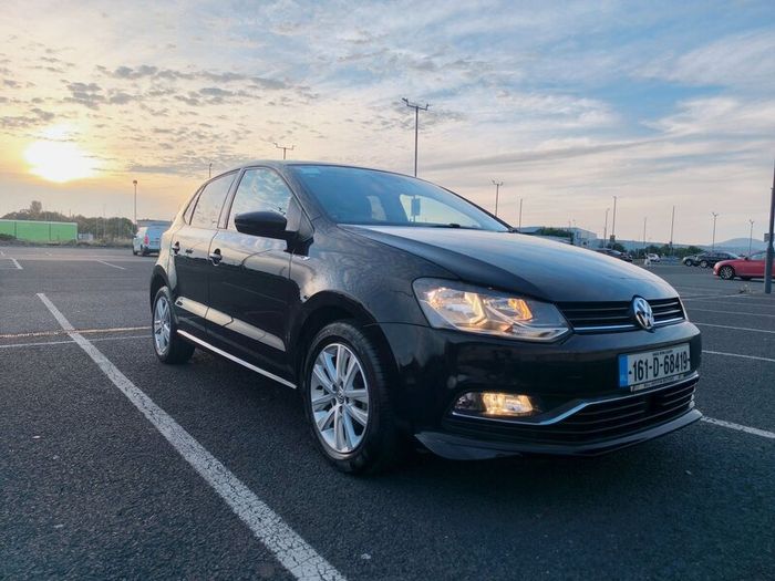 2016 Volkswagen Polo 1.2 TSI Automatic 40,000km