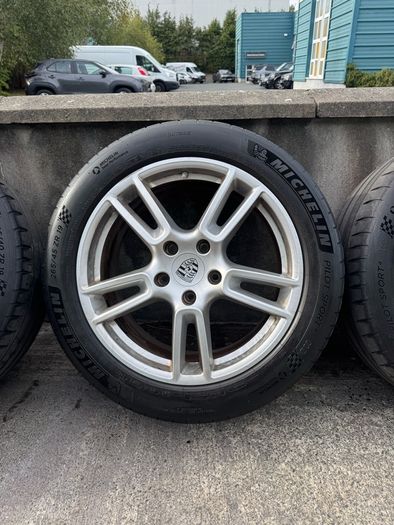 Porsche Panamera 19inch Genuine Alloy Wheels