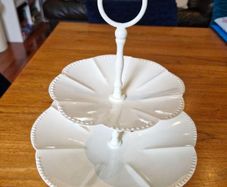 1 cake stand