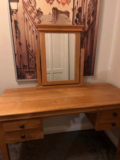 Dressing Table - Like New (Micheal Furniture)