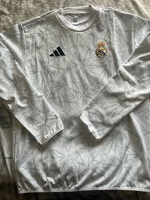 Real Madrid 2024/25 PreMatch Jumper XL