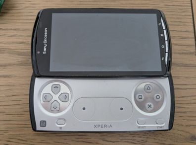 Sony Ericsson Xperia Play