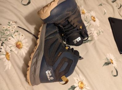 jack wolfskin hiking boots
