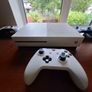 XBox One S Image 4