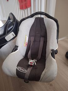 Graco car seat and isofix base