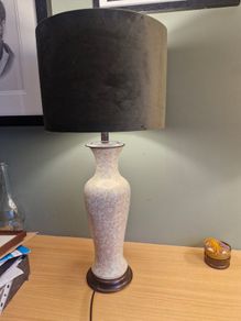 Table lamp