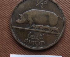 1933 Irish Free State. Irish Half Penny
