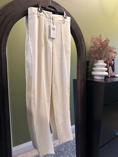 Reiss trousers BNWT