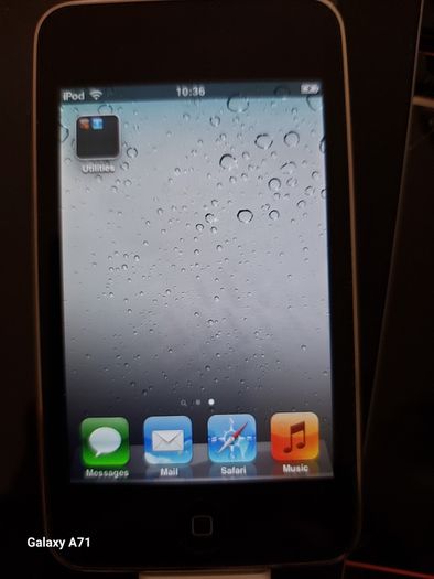 APPLE Ipod Touch 3, 32 GB, in excellent condition