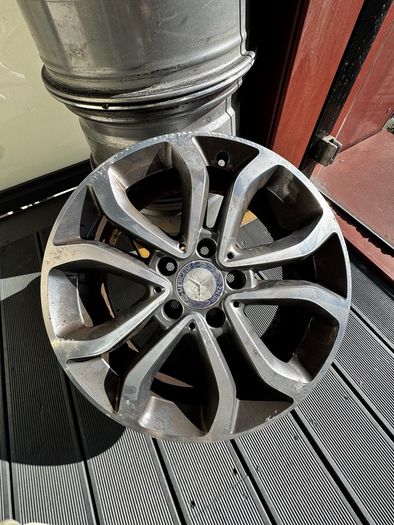Mercedes C-class R17 Alloys