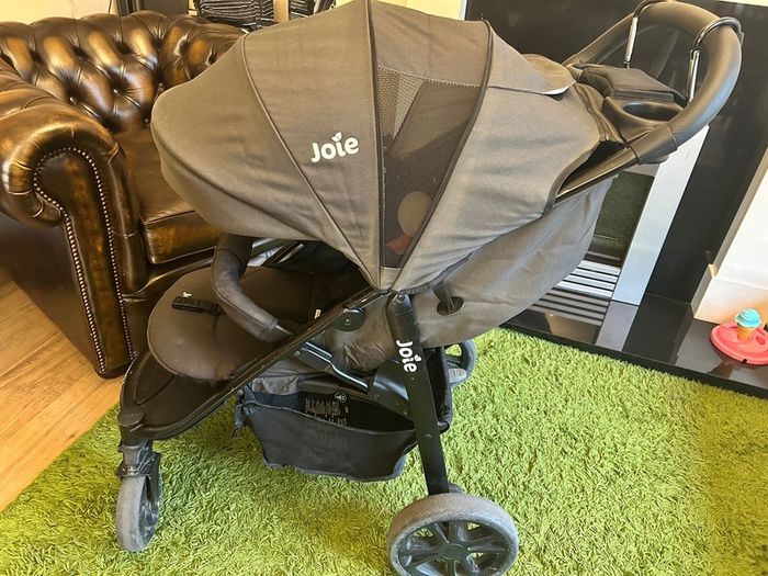 Joie Litetrax 4 buggy stroller