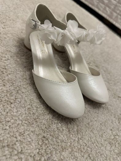 Monsoon ivory shoes (uk 1/ 33)