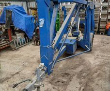 Upright height machine