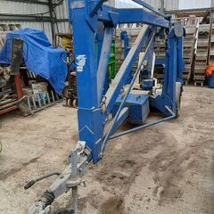 Upright height machine