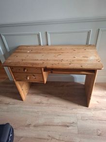 computer desk