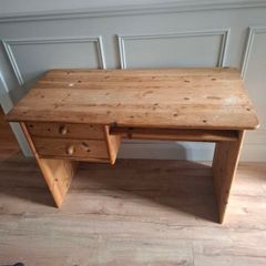 computer desk