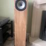 Award winning Fyne Audio F302i floorstanding loudspeakers stunning Oak with magnetic Grille 120W Image 2