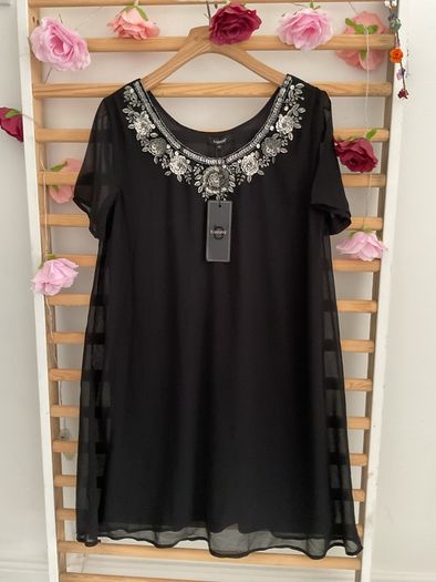 dress Bnwt byoung dress size 38 black chiffon with embellished neckline short sleeves