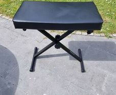 keyboard piano music seat bench
