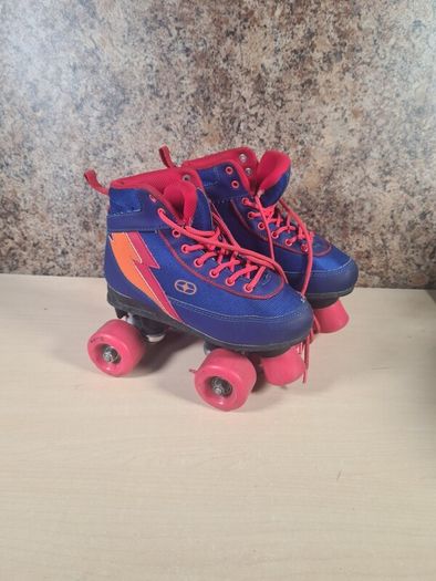 Kids NO FEAR roller skates boot skates SIZE UK 1 EU 33