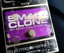 Electro Harmonix Small clone