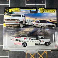 Impala Team Transport Hot Wheels premium