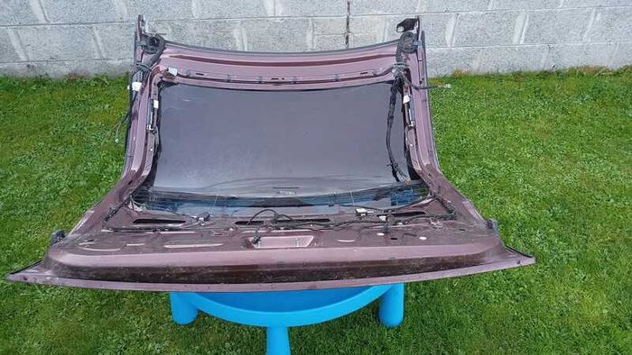 Audi A2 8Z rear tailgate with glass