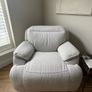 Recliner (electric power) Image 2