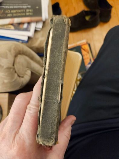 The Book Of Common Prayer 1960 Edition  In Fair Condition. See Photos For Same.