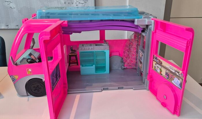 Barbie dream camper van