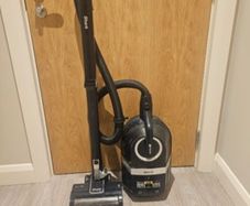 Shark Hoover