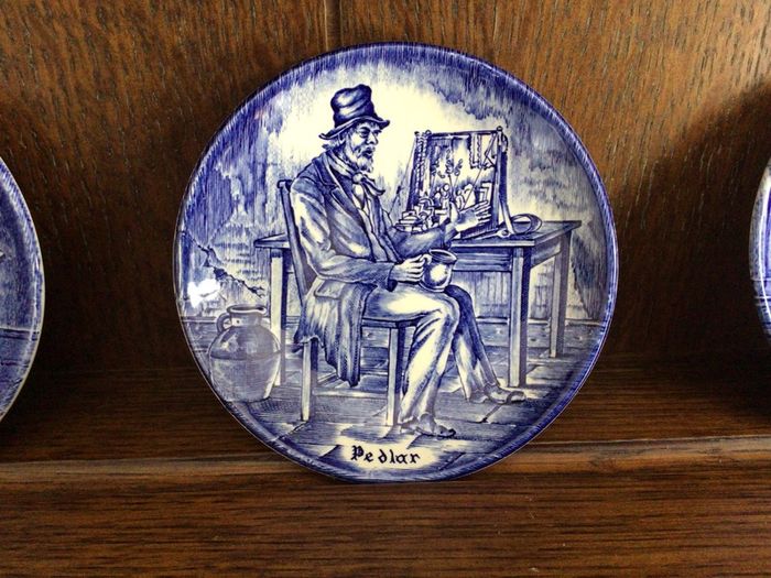 3 Vintage blue & White Wedgwood mini picture plates