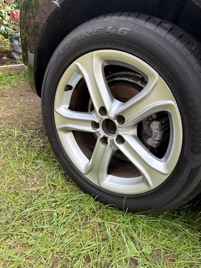Alloy/Tyres