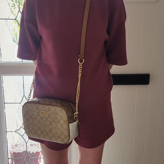 medium coach crossbody bag
