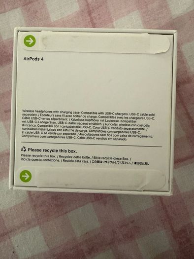 Apple air pods