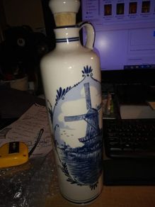 Bols Dutsh Bottel Jar.