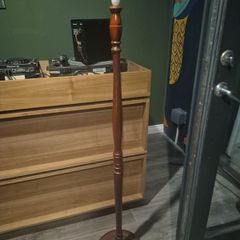 vintage lamp stand