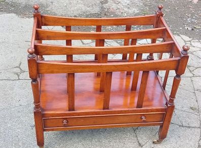 Canterbury Magazine Rack