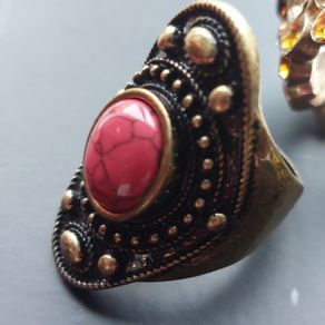 Dress ring