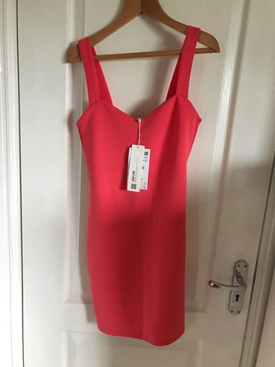 New Zara ladies bodycon dress Size M