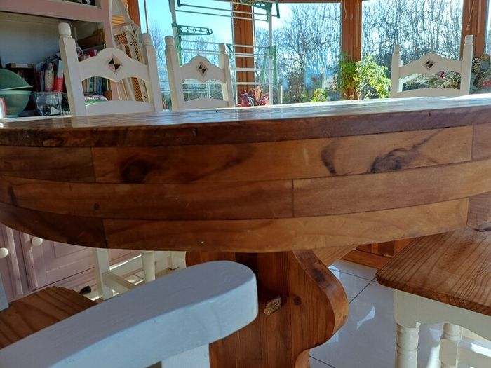 Dining Table and Chair Set