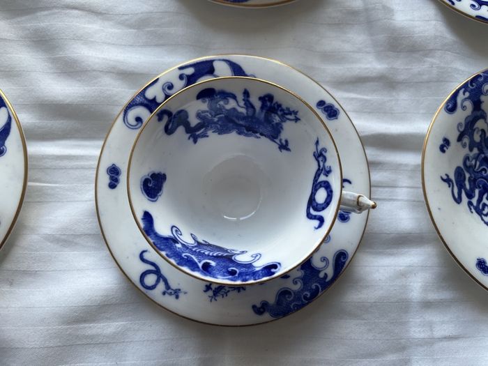 Royal Worcester cups x 4 and saucers x6