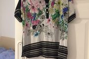 Ladies pretty top